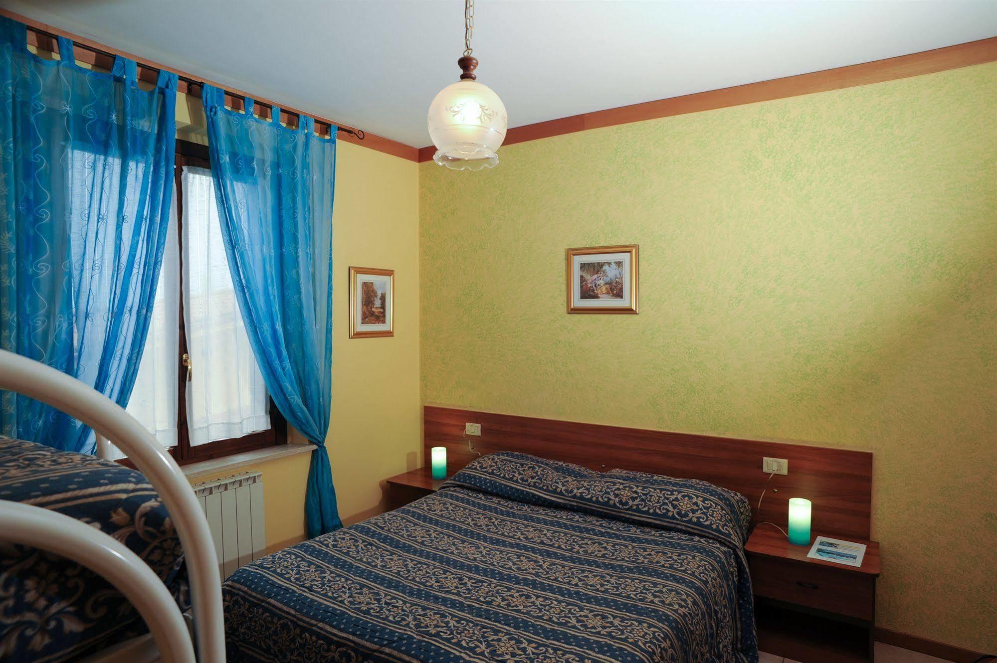 Agriturismo La Mora Ασίζη Εξωτερικό φωτογραφία