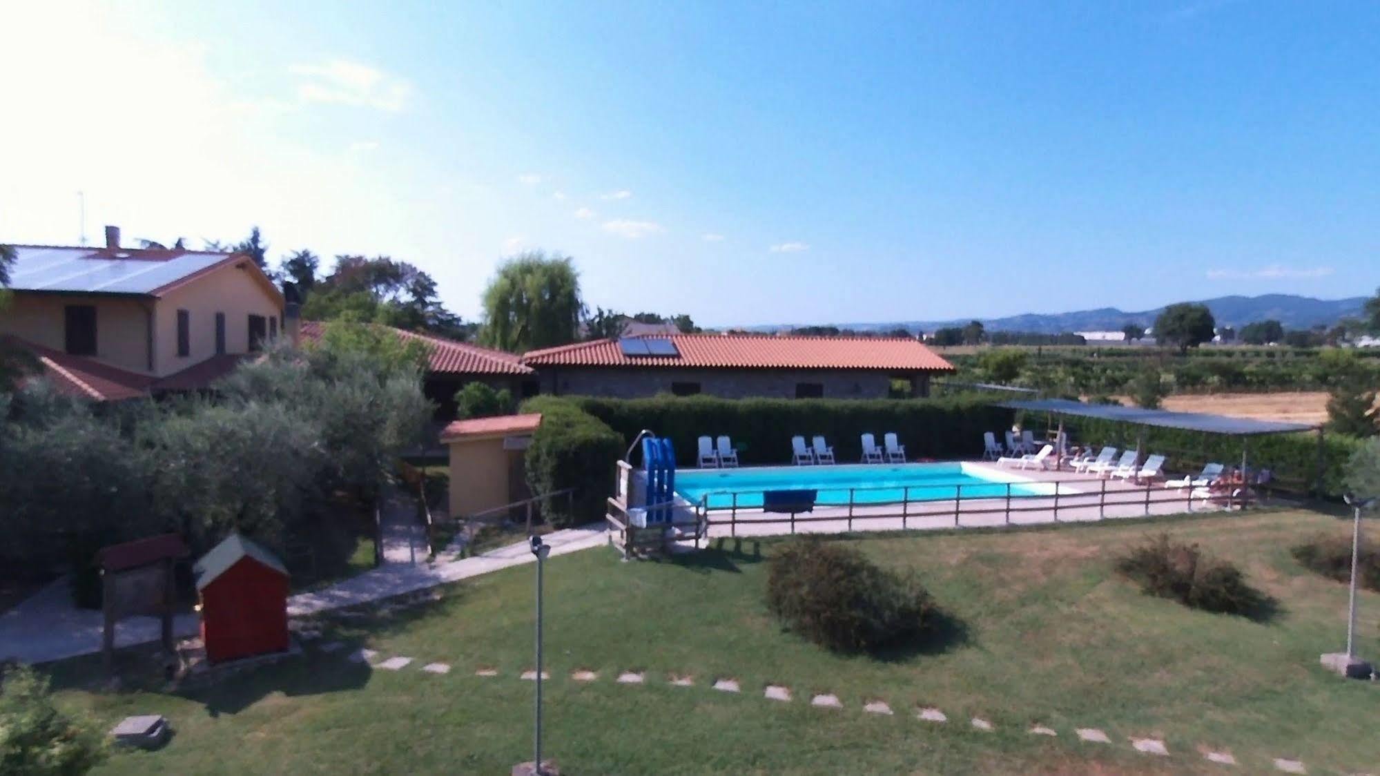 Agriturismo La Mora Ασίζη Εξωτερικό φωτογραφία